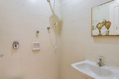 Casa à venda com 189m², 3 quartos e 2 vagas Casa à venda com 189m², 3 quartos e 2 vagasBanheiro de serviço