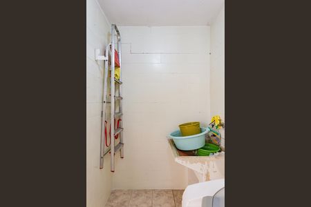 Casa à venda com 189m², 3 quartos e 2 vagas Casa à venda com 189m², 3 quartos e 2 vagasÁrea de Serviço