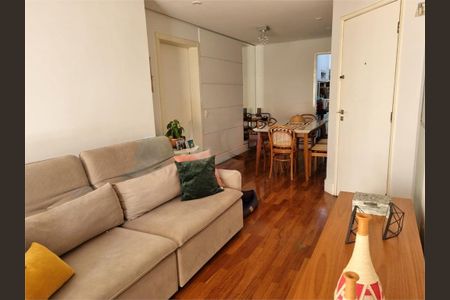 Apartamento à venda com 3 quartos, 80m² em Vila Olímpia, São Paulo