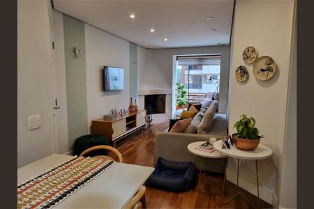 Apartamento à venda com 3 quartos, 80m² em Vila Olímpia, São Paulo