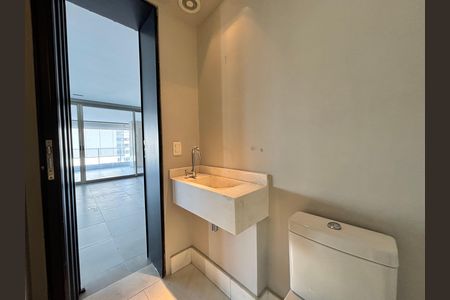 Apartamento à venda com 332m², 4 quartos e 4 vagas Apartamento à venda com 332m², 4 quartos e 4 vagasLavabo