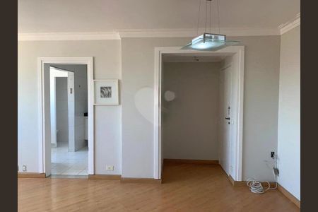 Apartamento à venda com 70m², 2 quartos e 1 vaga