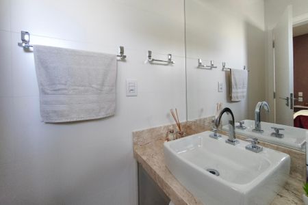 Casa de condomínio à venda com 360m², 3 quartos e 2 vagasBanheiro Suíte
