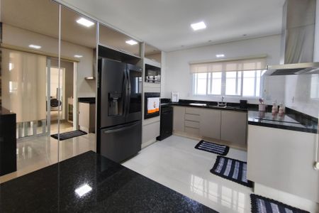 Casa de condomínio à venda com 360m², 3 quartos e 2 vagasCozinha