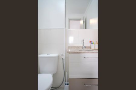 Apartamento à venda com 67m², 2 quartos e 1 vagaBanheiro da suíte