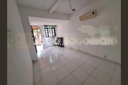 Casa de Condomínio à venda com 3 quartos, 242m² em Anil, Rio de Janeiro