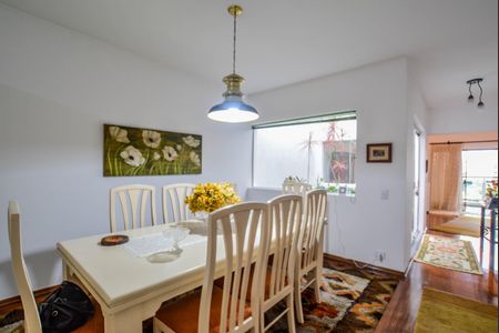 Casa à venda com 253m², 2 quartos e 4 vagasSala de Jantar