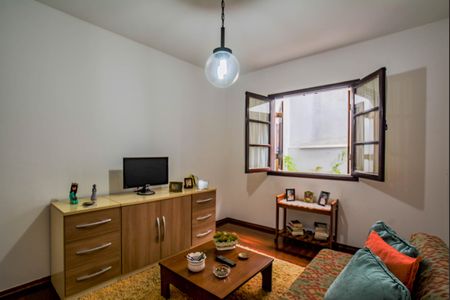Casa à venda com 253m², 2 quartos e 4 vagasQuarto 1