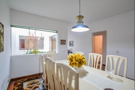 Casa à venda com 253m², 2 quartos e 4 vagasSala de Jantar