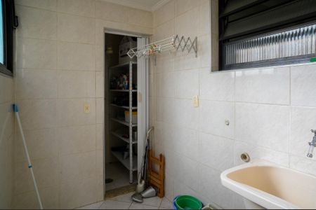 Apartamento à venda com 79m², 2 quartos e sem vagaÁrea de Serviço