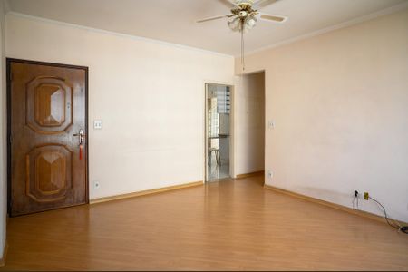 Apartamento à venda com 79m², 2 quartos e sem vagaSala