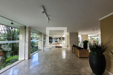 Apartamento à venda com 79m², 2 quartos e sem vagaHall de entrada