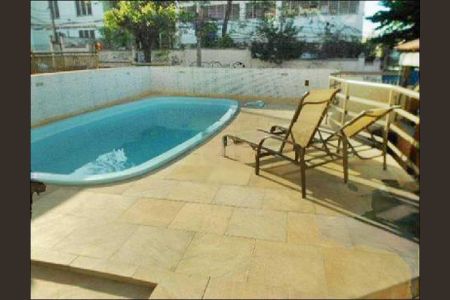 Apartamento à venda com 64m², 2 quartos e 1 vaga