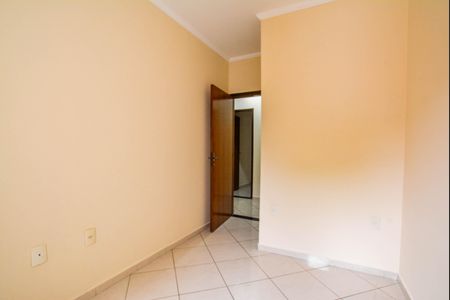 Casa para alugar com 120m², 3 quartos e 2 vagasQuarto 1