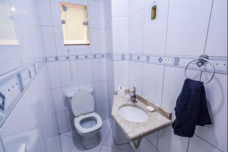 Casa para alugar com 120m², 3 quartos e 2 vagasLavabo