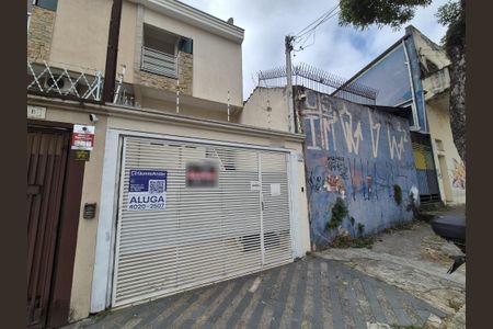 Casa para alugar com 120m², 3 quartos e 2 vagasFachada