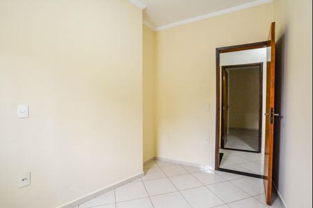 Casa para alugar com 120m², 3 quartos e 2 vagasQuarto 2