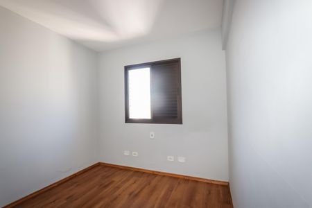 Apartamento à venda com 78m², 3 quartos e 1 vagaQuarto 2