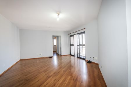 Sala de apartamento para alugar com 3 quartos, 78m² em Jardim Henriqueta, Taboão da Serra