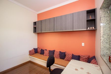 Escritório de casa à venda com 3 quartos, 300m² em Tropical, Contagem