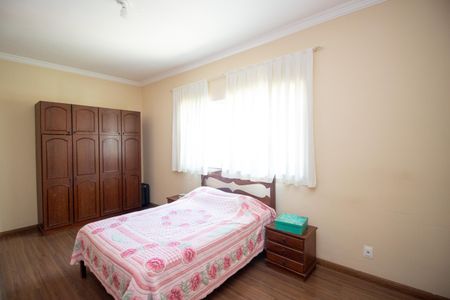 Quarto Suíte de casa à venda com 3 quartos, 300m² em Tropical, Contagem