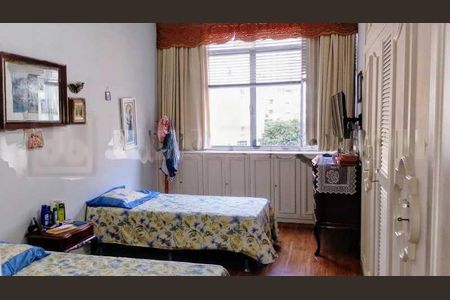 Apartamento à venda com 129m², 2 quartos e 1 vaga