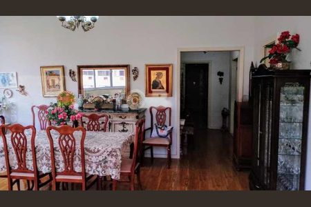 Apartamento à venda com 129m², 2 quartos e 1 vaga