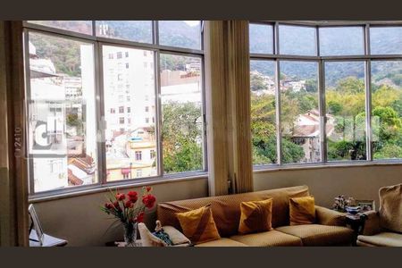 Apartamento à venda com 129m², 2 quartos e 1 vaga