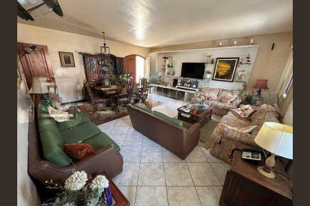 Casa de condomínio à venda com 186m², 3 quartos e 2 vagas