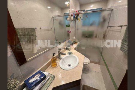 Casa de condomínio à venda com 186m², 3 quartos e 2 vagas