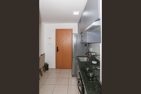 Apartamento para alugar com 38m², 2 quartos e sem vaga Apartamento para alugar com 38m², 2 quartos e sem vagaCozinha e Área de Serviço