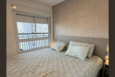 Suíte  Master de apartamento à venda com 2 quartos, 72m² em Vila Nair, São Paulo