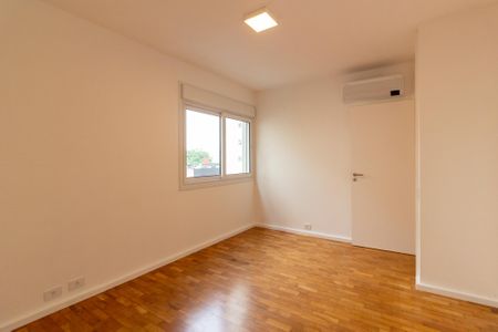 Apartamento à venda com 170m², 3 quartos e 1 vaga Apartamento à venda com 170m², 3 quartos e 1 vagaQuarto 1