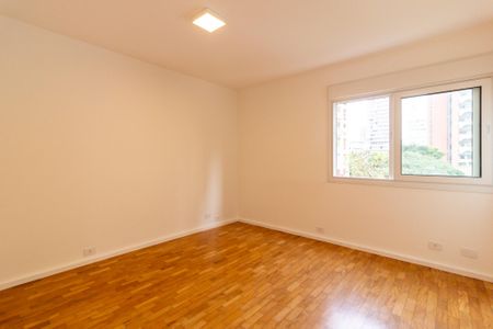 Apartamento à venda com 170m², 3 quartos e 1 vaga Apartamento à venda com 170m², 3 quartos e 1 vagaQuarto 2
