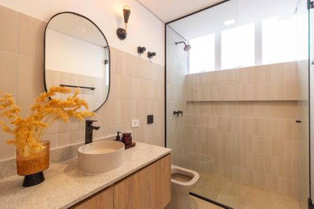 Apartamento à venda com 170m², 3 quartos e 1 vaga Apartamento à venda com 170m², 3 quartos e 1 vagaBanheiro