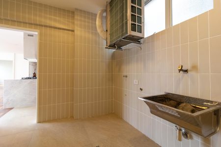 Apartamento à venda com 170m², 3 quartos e 1 vaga Apartamento à venda com 170m², 3 quartos e 1 vagaÁrea de Serviço