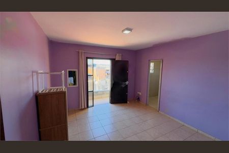 Casa à venda com 3 quartos, 150m² em Jardim Varginha, São Paulo