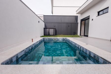 Casa de condomínio para alugar com 212m², 3 quartos e 4 vagas Casa de condomínio para alugar com 212m², 3 quartos e 4 vagasPiscina