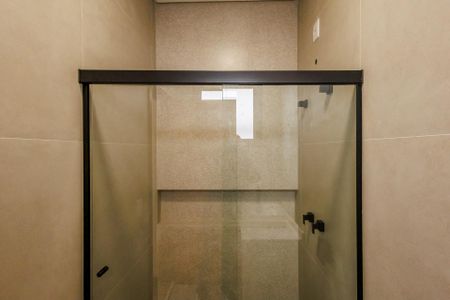 Casa de condomínio para alugar com 212m², 3 quartos e 4 vagas Casa de condomínio para alugar com 212m², 3 quartos e 4 vagasBanheiro Suíte 3