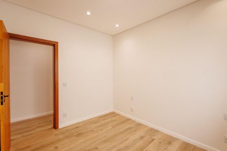 Casa de condomínio para alugar com 212m², 3 quartos e 4 vagas Casa de condomínio para alugar com 212m², 3 quartos e 4 vagasSuíte 2