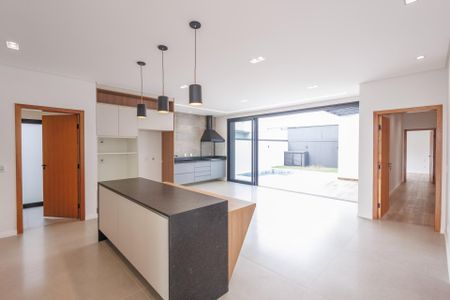 Casa de condomínio para alugar com 212m², 3 quartos e 4 vagas Casa de condomínio para alugar com 212m², 3 quartos e 4 vagasCozinha
