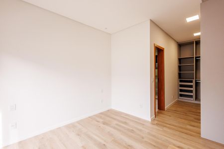 Casa de condomínio para alugar com 212m², 3 quartos e 4 vagas Casa de condomínio para alugar com 212m², 3 quartos e 4 vagasSuíte 1