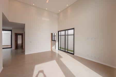 Casa de condomínio para alugar com 212m², 3 quartos e 4 vagas Casa de condomínio para alugar com 212m², 3 quartos e 4 vagasSala