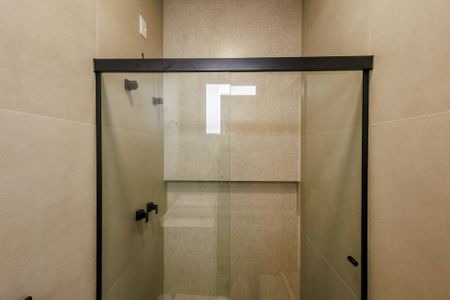 Casa de condomínio para alugar com 212m², 3 quartos e 4 vagas Casa de condomínio para alugar com 212m², 3 quartos e 4 vagasBanheiro Suíte 2