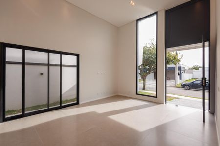 Casa de condomínio para alugar com 212m², 3 quartos e 4 vagas Casa de condomínio para alugar com 212m², 3 quartos e 4 vagasSala