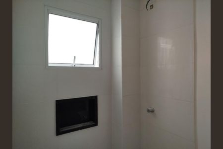 Apartamento para alugar com 40m², 2 quartos e sem vagaBanheiro