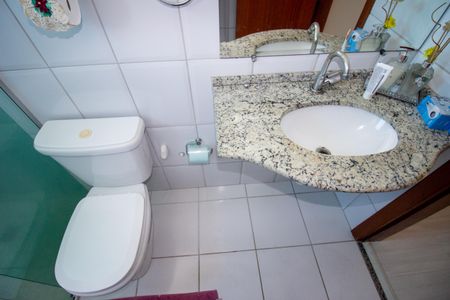 Casa à venda com 120m², 3 quartos e 2 vagasBanheiro Social