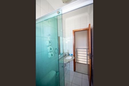 Casa à venda com 120m², 3 quartos e 2 vagasBanheiro Social