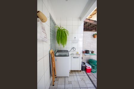 Casa à venda com 120m², 3 quartos e 2 vagasCozinha e Área de Serviço