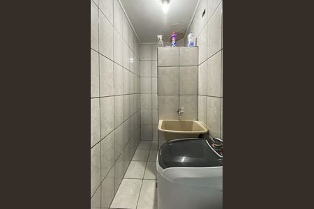 Casa à venda com 360m², 2 quartos e 4 vagas Casa à venda com 360m², 2 quartos e 4 vagasÁrea de Serviço